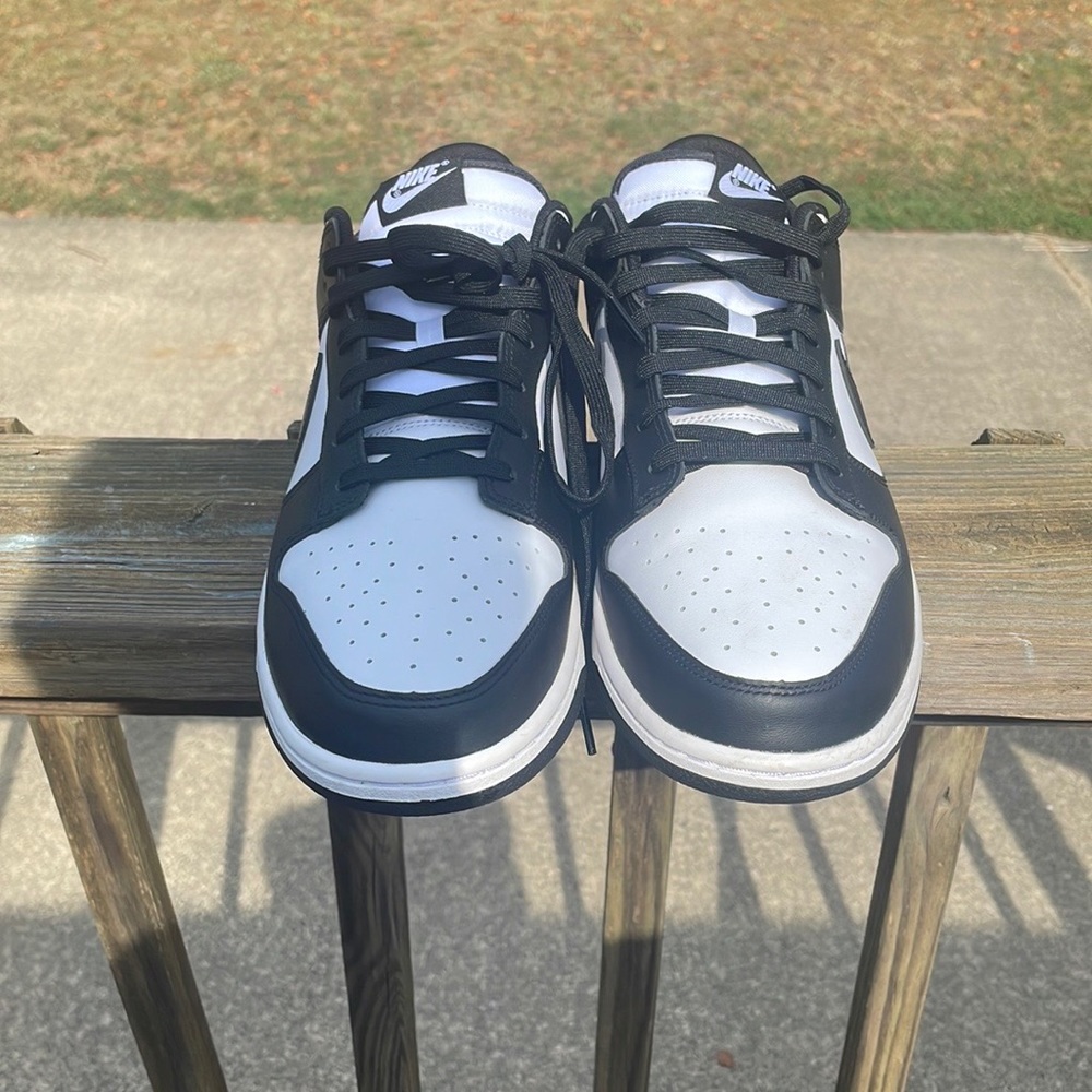Nike panda dunks 2021